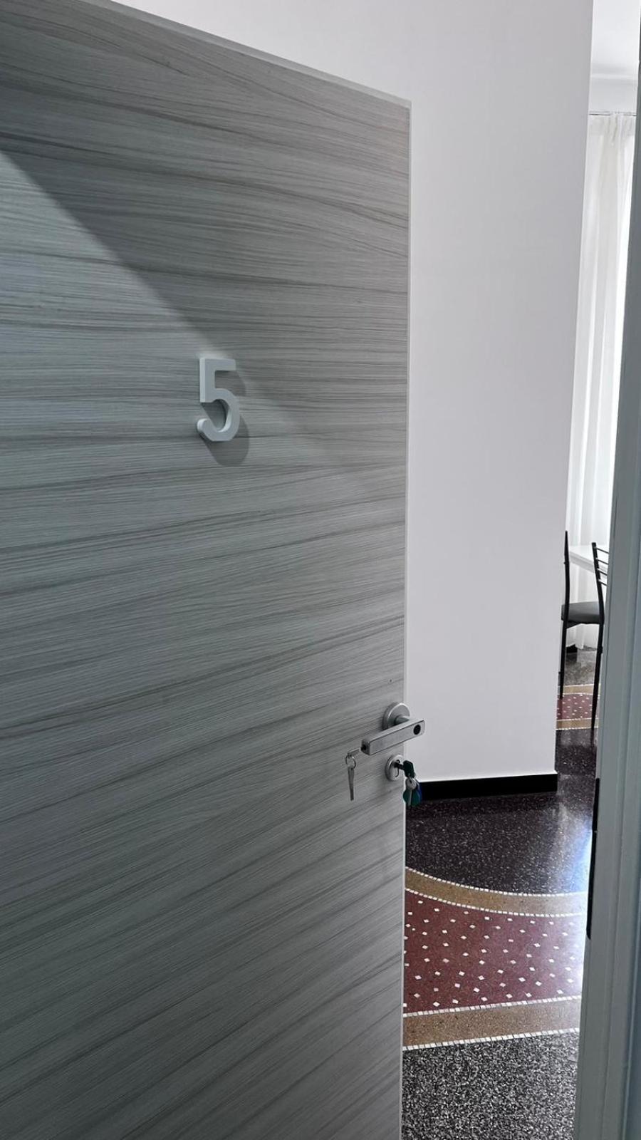 Galia Rooms It Self Check In H24 ジェノヴァ エクステリア 写真